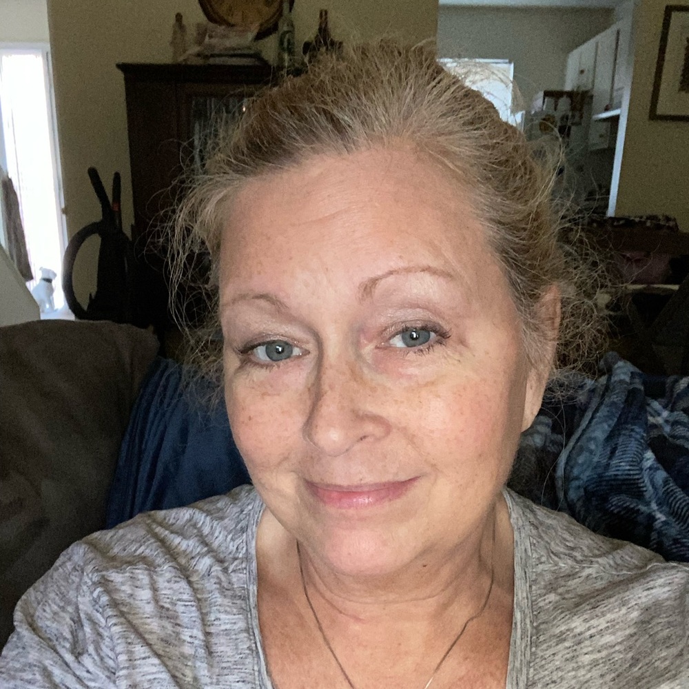 Meet your Posher, Christine